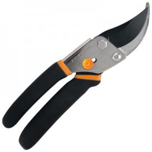 Typical hand-held pruners